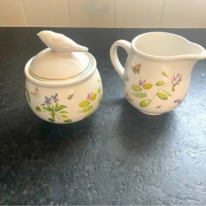 Hallmark Wildflower Meadow Sugar & Creamer Set By Marjolein Bastin